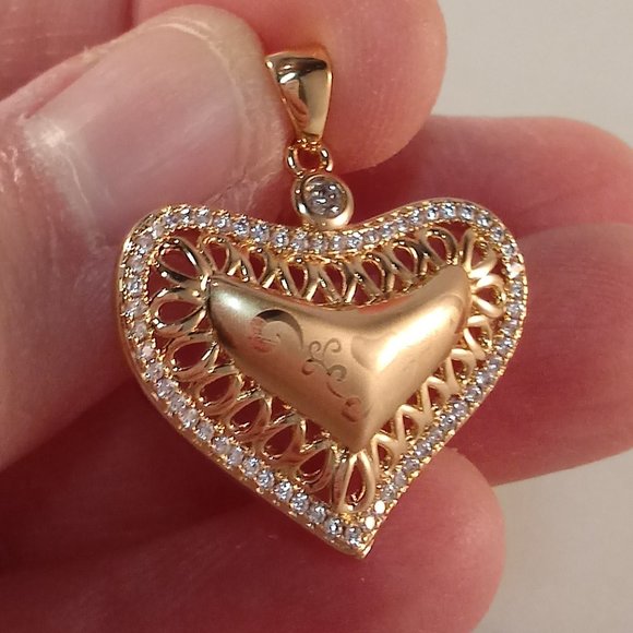 18K Yellow Gold Filled Luxury Heart 60 Diamond Zircon Stones Necklace Pendant - Picture 6 of 6
